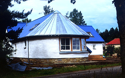 Straw-bale ecohouse